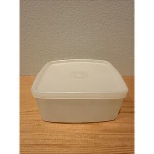 Vintage Tupperware #311-8 Clear Base & Clear Lid Storage Container